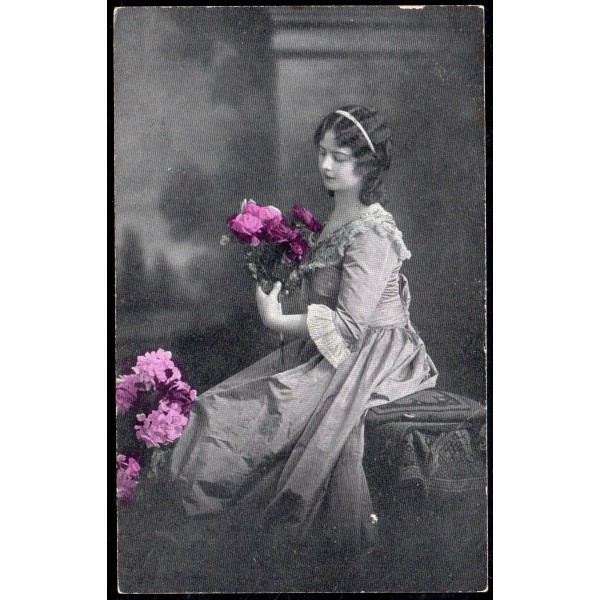 1925 TARİHLİ - ALMAN PULLU - KADIN TEMALI KARTPOSTAL (Yüksek kondisyonda)